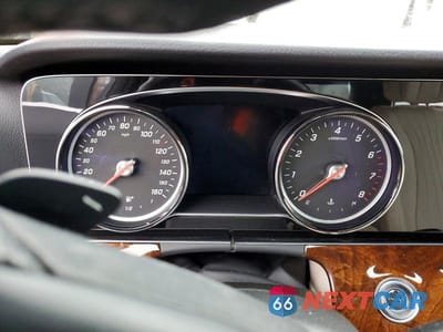 Zdjęcie 9 z 11 samochodu: 2017 MERCEDES-BENZ E 300 4MATIC VIN:WDDZF4KB2HA026106 - miniatura