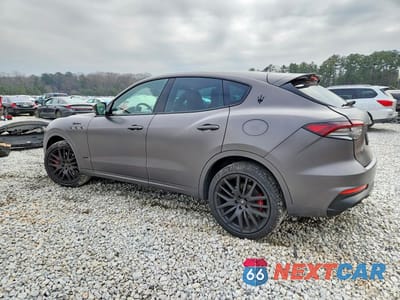 Drugie zdjęcie samochodu z przodu: 2022 MASERATI LEVANTE MODENA VIN:ZN661YUM0NX381476 - miniatura