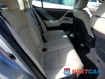 Zdjęcie 10 z 11 samochodu: 2025 LEXUS ES 300 VIN:58AEA1C14SU062272 - miniatura