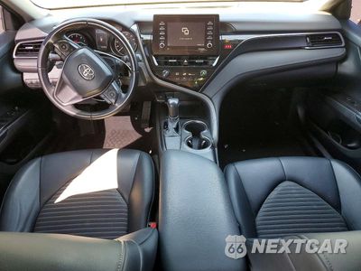 Zdjęcie 8 z 11 samochodu: 2021 TOYOTA CAMRY SE VIN:4T1G11AK2MU483714 - miniatura