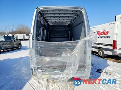 Zdjęcie 6 z 13 samochodu: 2025 MERCEDES BENZ SPRINTER 2500 DELIVERY VAN VIN:W1Y4KDHY6ST226599 - miniatura