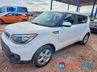 2017 KIA SOUL BASE KNDJN2A28H7474475 - główne zdjęcie licytacji z USA - miniatura