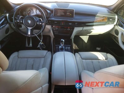 Zdjęcie 8 z 11 samochodu: 2018 BMW X5 XDR40E VIN:5UXKT0C52J0V99524 - miniatura