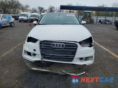 Piąte zdjęcie samochodu w środku: 2016 AUDI A3 PREMIUM VIN:WAUA7GFF5G1055940 - miniatura