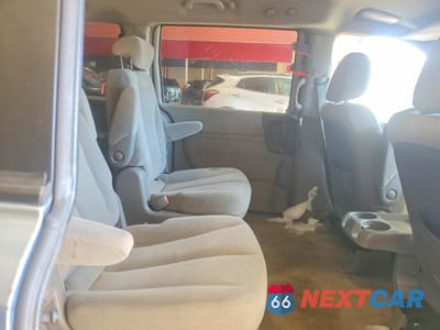 Zdjęcie 11 z 13 samochodu: 2006 KIA SEDONA EX VIN:KNDMB233366049132 - miniatura