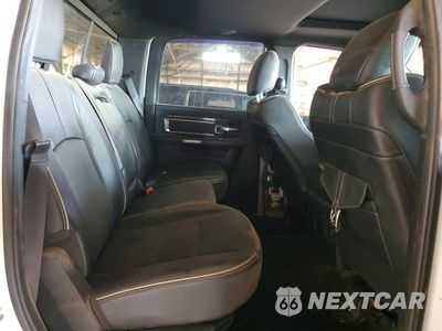 Zdjęcie 10 z 12 samochodu: 2016 RAM 2500 LONGHORN VIN:3C6UR5LL8GG373388 - miniatura