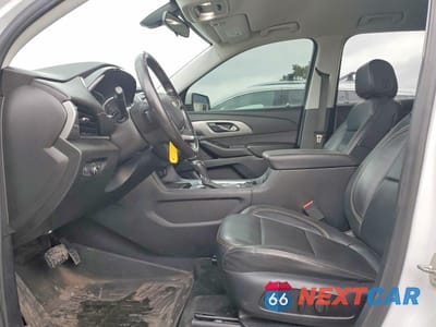 Zdjęcie 7 z 12 samochodu: 2019 CHEVROLET TRAVERSE LT VIN:1GNEVHKW3KJ150793 - miniatura