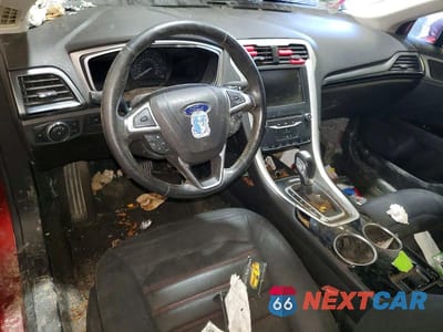 Zdjęcie 8 z 12 samochodu: 2013 FORD FUSION SE VIN:3FA6P0HR6DR106764 - miniatura