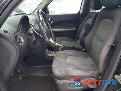 Zdjęcie 7 z 12 samochodu: 2008 CHEVROLET HHR LT VIN:3GNDA53P88S578282 - miniatura