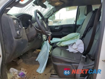 Zdjęcie 7 z 13 samochodu: 2022 GMC SIERRA K1500 VIN:3GTUUAED1NG541827 - miniatura