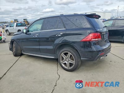 Drugie zdjęcie samochodu z przodu: 2016 MERCEDES-BENZ GLE 400 4MATIC VIN:4JGDA5GB4GA653045 - miniatura