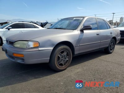 1995 TOYOTA CAMRY LE V6 4T1GK12E1SU081332 - główne zdjęcie licytacji z USA - miniatura