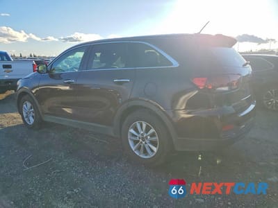 Drugie zdjęcie samochodu z przodu: 2019 KIA SORENTO LX VIN:5XYPG4A52KG467459 - miniatura