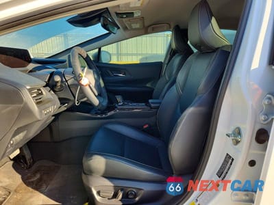 Zdjęcie 7 z 13 samochodu: 2025 TOYOTA PRIUS NIGHTSHADE VIN:JTDACAAU2S3060690 - miniatura