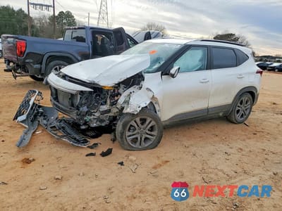 2022 KIA SELTOS S KNDEU2AA9N7339769 - główne zdjęcie licytacji z USA - miniatura