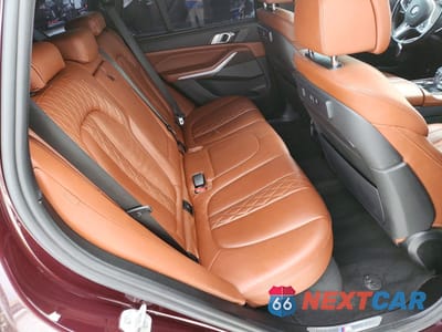 Zdjęcie 11 z 13 samochodu: 2022 BMW X5 M50I VIN:5UXJU4C00N9K08991 - miniatura