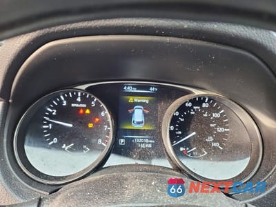 Zdjęcie 9 z 13 samochodu: 2015 NISSAN ROGUE S VIN:KNMAT2MT0FP589563 - miniatura