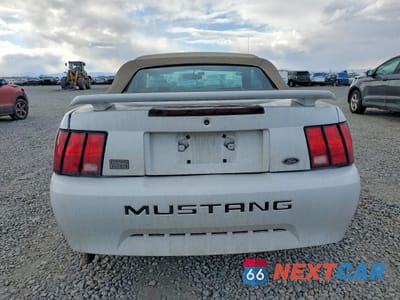 Zdjęcie 6 z 12 samochodu: 2004 FORD MUSTANG VIN:1FAFP44674F227853 - miniatura