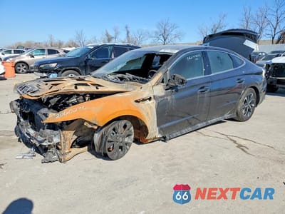 2025 HYUNDAI SONATA KMHL64JA7SA478435 - główne zdjęcie licytacji z USA - miniatura