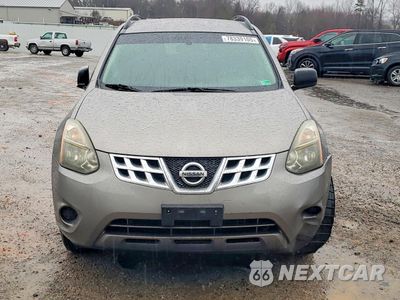 Piąte zdjęcie samochodu w środku: 2014 NISSAN ROGUE SELECT S VIN:JN8AS5MT6EW607397 - miniatura