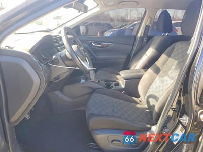 Zdjęcie 7 z 11 samochodu: 2021 NISSAN ROGUE SPORT SV VIN:JN1BJ1BW3MW670273 - miniatura