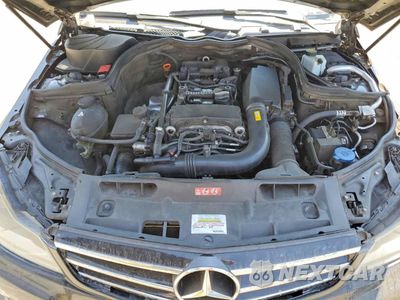 Zdjęcie 11 z 12 samochodu: 2014 MERCEDES-BENZ C 250 VIN:WDDGF4HB6ER317347 - miniatura