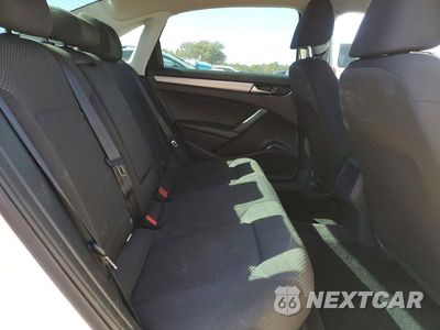 Zdjęcie 10 z 13 samochodu: 2014 VOLKSWAGEN PASSAT S VIN:1VWAS7A39EC084385 - miniatura