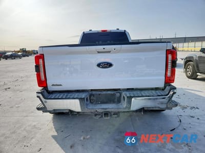 Zdjęcie 6 z 13 samochodu: 2023 FORD F350 SUPER DUTY VIN:1FT8W3DT6PEE01542 - miniatura