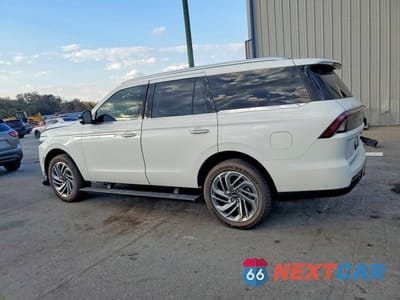 Drugie zdjęcie samochodu z przodu: 2025 LINCOLN NAVIGATOR RESERVE VIN:5LMJJ2LGXSEL15621 - miniatura