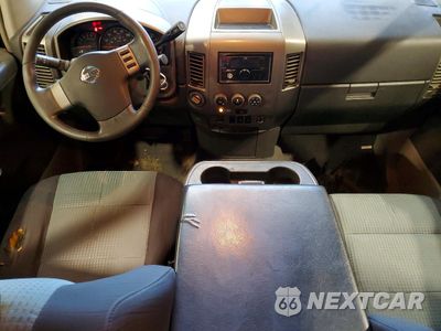 Zdjęcie 8 z 12 samochodu: 2004 NISSAN TITAN XE VIN:1N6AA06BX4N586996 - miniatura