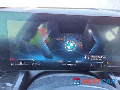 Zdjęcie 9 z 12 samochodu: 2025 BMW 530 XI VIN:WBA53FJ08SCU18772 - miniatura
