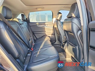 Zdjęcie 11 z 12 samochodu: 2022 LINCOLN NAUTILUS RESERVE VIN:2LMPJ8K99NBL08778 - miniatura