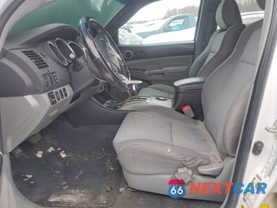 Zdjęcie 7 z 12 samochodu: 2015 TOYOTA TACOMA DOUBLE CAB VIN:3TMLU4EN9FM200362 - miniatura