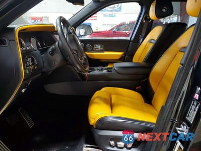 Zdjęcie 7 z 12 samochodu: 2020 ROLLS-ROYCE CULLINAN BLACK BADGE VIN:SLATV8C02LU200486 - miniatura