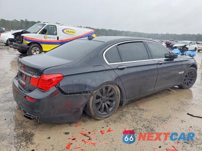 Trzecie zdjęcie samochodu z tyłu: 2011 BMW 750 LXI VIN:WBAKC8C58BC432887 - miniatura