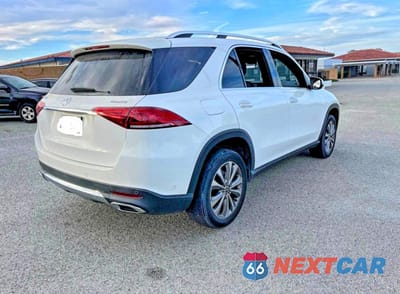 Czwarte zdjęcie samochodu z boku: 2020 MERZ GLE 350 4M WHITE VIN:4JGFB4KB9LA059360 - miniatura