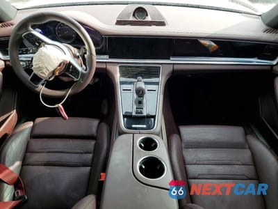 Zdjęcie 8 z 12 samochodu: 2019 PORSCHE PANAMERA 4S VIN:WP0AB2A77KL128128 - miniatura