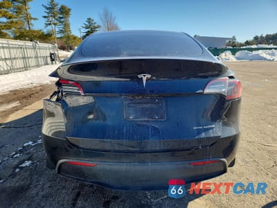 Zdjęcie 6 z 12 samochodu: 2023 TESLA MODEL Y VIN:7SAYGDEE1PA121819 - miniatura