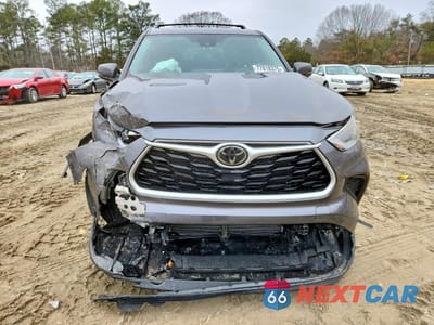 Piąte zdjęcie samochodu w środku: 2023 TOYOTA HIGHLANDER L VIN:5TDKDRAH8PS526261 - miniatura