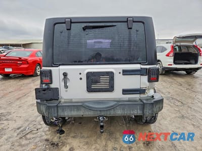 Zdjęcie 6 z 13 samochodu: 2011 JEEP WRANGLER SPORT VIN:1J4AA2D18BL636113 - miniatura