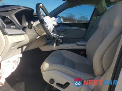 Zdjęcie 7 z 14 samochodu: 2021 VOLVO XC90 T5 MOMENTUM VIN:YV4102CK4M1751046 - miniatura