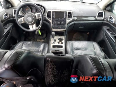 Zdjęcie 8 z 12 samochodu: 2011 JEEP GRAND CHEROKEE LAREDO VIN:1J4RR4GG7BC737778 - miniatura