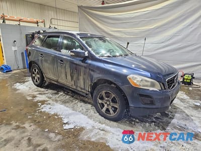 Czwarte zdjęcie samochodu z boku: 2011 VOLVO XC60 3.2 VIN:YV4940DZ9B2155932 - miniatura