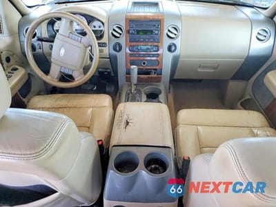 Zdjęcie 8 z 11 samochodu: 2004 FORD F150 SUPERCREW VIN:1FTPW14584KD19925 - miniatura