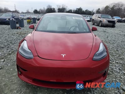 Piąte zdjęcie samochodu w środku: 2023 TESLA MODEL 3 VIN:5YJ3E1EB1PF620124 - miniatura