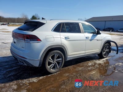 Trzecie zdjęcie samochodu z tyłu: 2024 VOLKSWAGEN ATLAS CROSS SPORT SEL R-LINE VIN:1V2AE2CAXRC219922 - miniatura