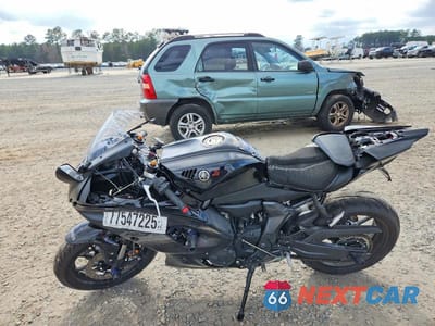Trzecie zdjęcie samochodu z tyłu: 2025 YAMAHA YZFR7 VIN:JYARM38E6SA020078 - miniatura