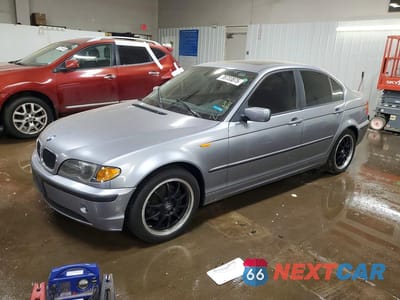 2003 BMW 325 I WBAET37423NJ38196 - główne zdjęcie licytacji z USA - miniatura