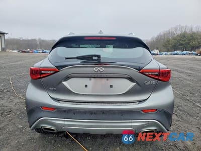 Zdjęcie 6 z 13 samochodu: 2017 INFINITI QX30 PREMIUM VIN:SJKCH5CR9HA029934 - miniatura