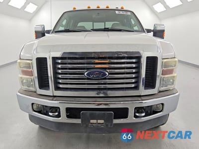Piąte zdjęcie samochodu w środku: 2010 FORD F350 SUPER DUTY VIN:1FTWW3DR8AEB28848 - miniatura